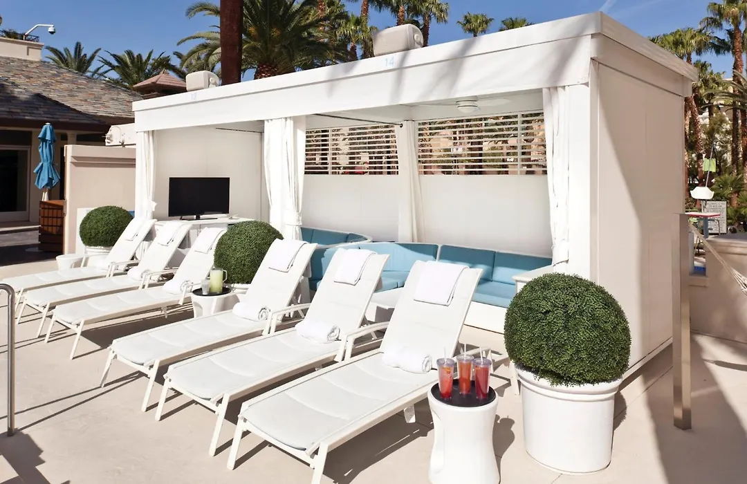 The W Las Vegas At Mandalay Bay By Suiteness-1